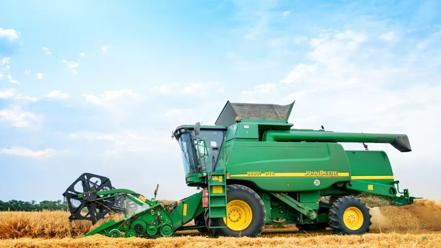 Revolutionising Agriculture and Industry: The Rise of Autonomous Solutions 61 Agriculture